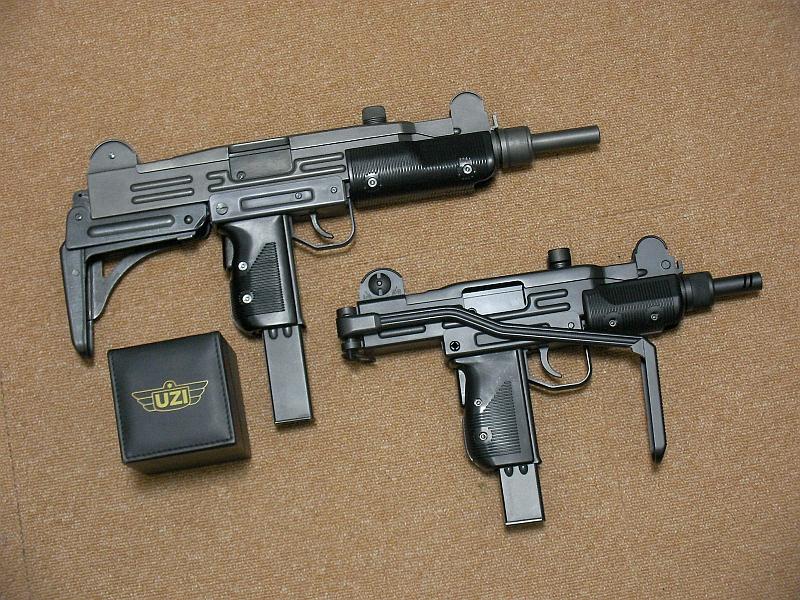 SMG UZ 9mm 東京マルイ電動ガン - トイガン