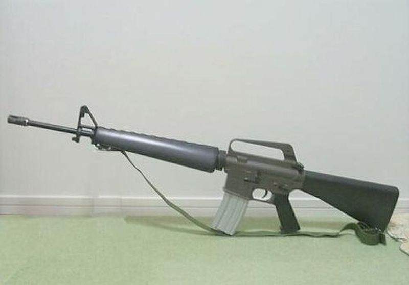 東京マルイ スタンダード電動ガン M16ベトナムバージョン - ミリタリー